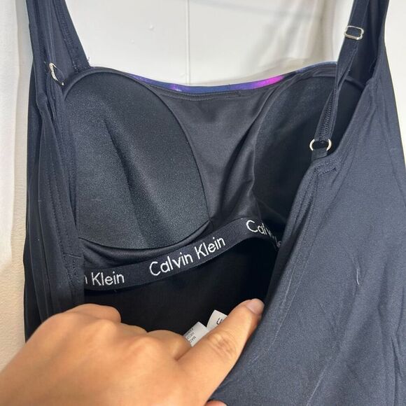 Calvin Klein women Swimwear size 10 - Picture 6 of 6